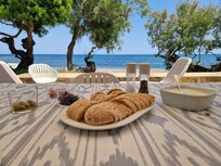 Blick von der Terasse auf das Meer