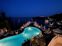 Infinity Pool