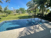 Villa pool