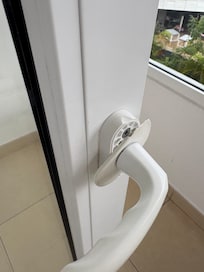 Huoneen taso, vanha ja resuinen