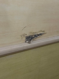 Wand Flur
Stock 3
Schimmel