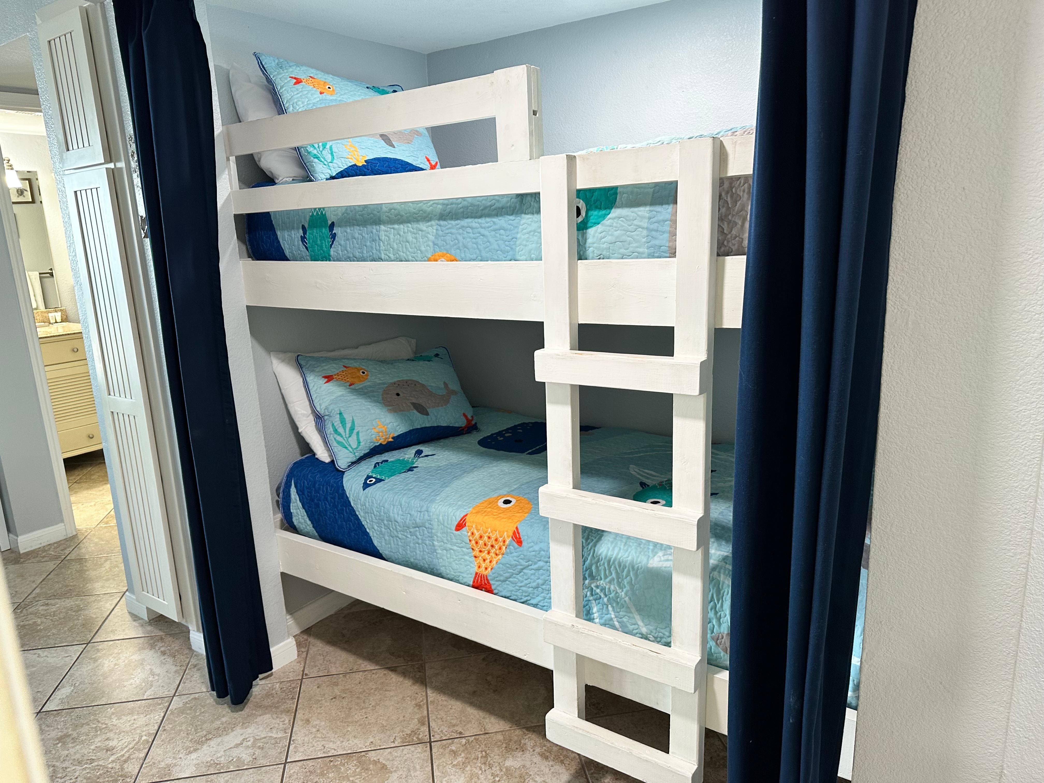 Bunk beds ware great, complete with light and curtains that close for privacy.