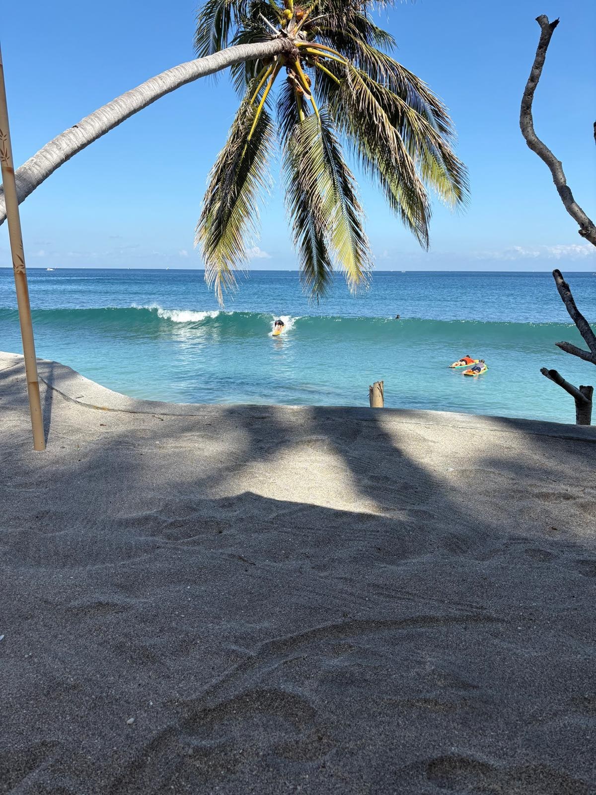 Mangsit beach - 5 minute walk