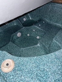 Inoperable hot tub