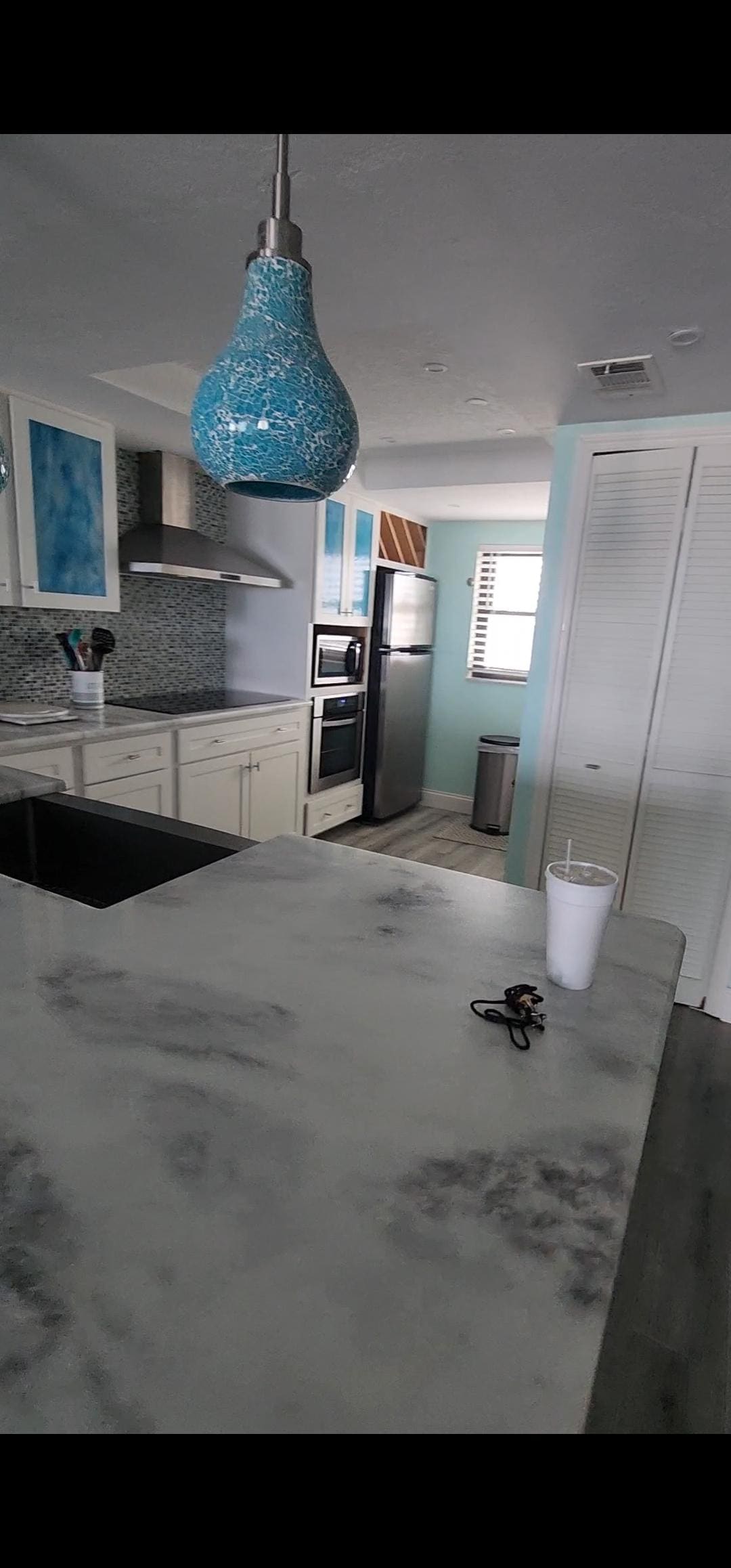 The beautiful kitchen 