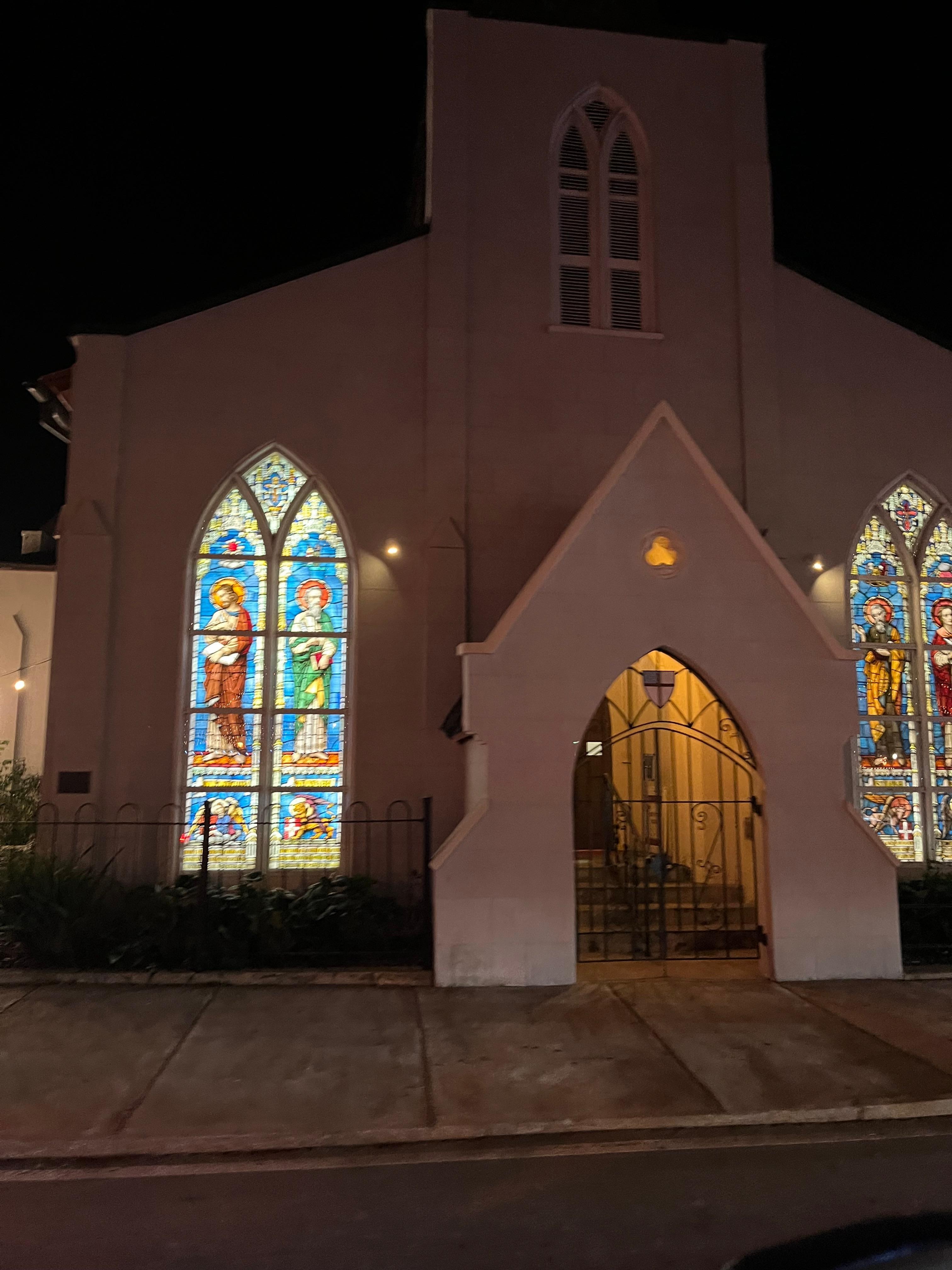 An old town trolley ride.