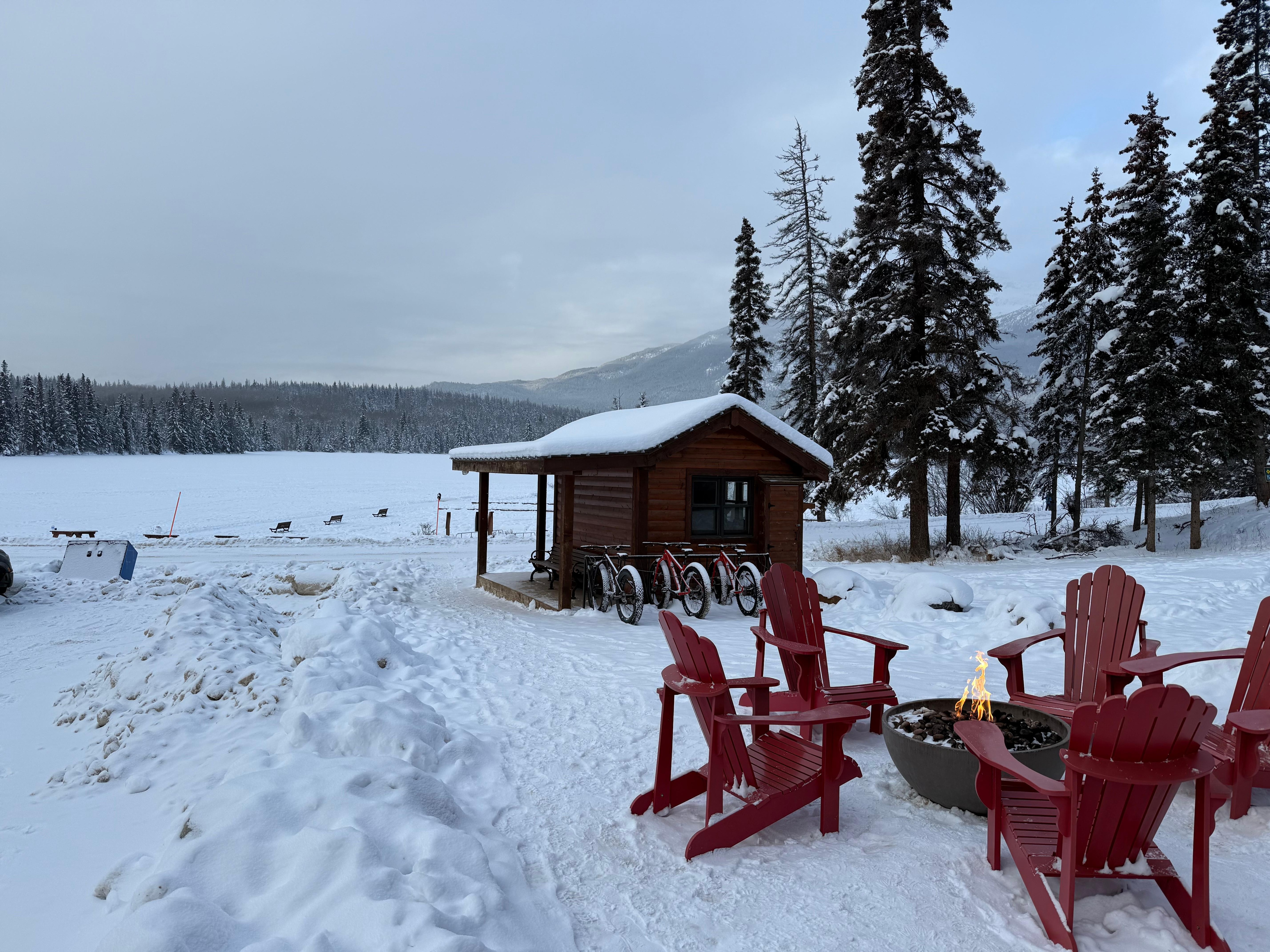 Fire pit in front of the main lodge is a great way to enjoy being outside in freezing temperatures. 