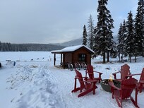 Fire pit in front of the main lodge is a great way to enjoy being outside in freezing temperatures.