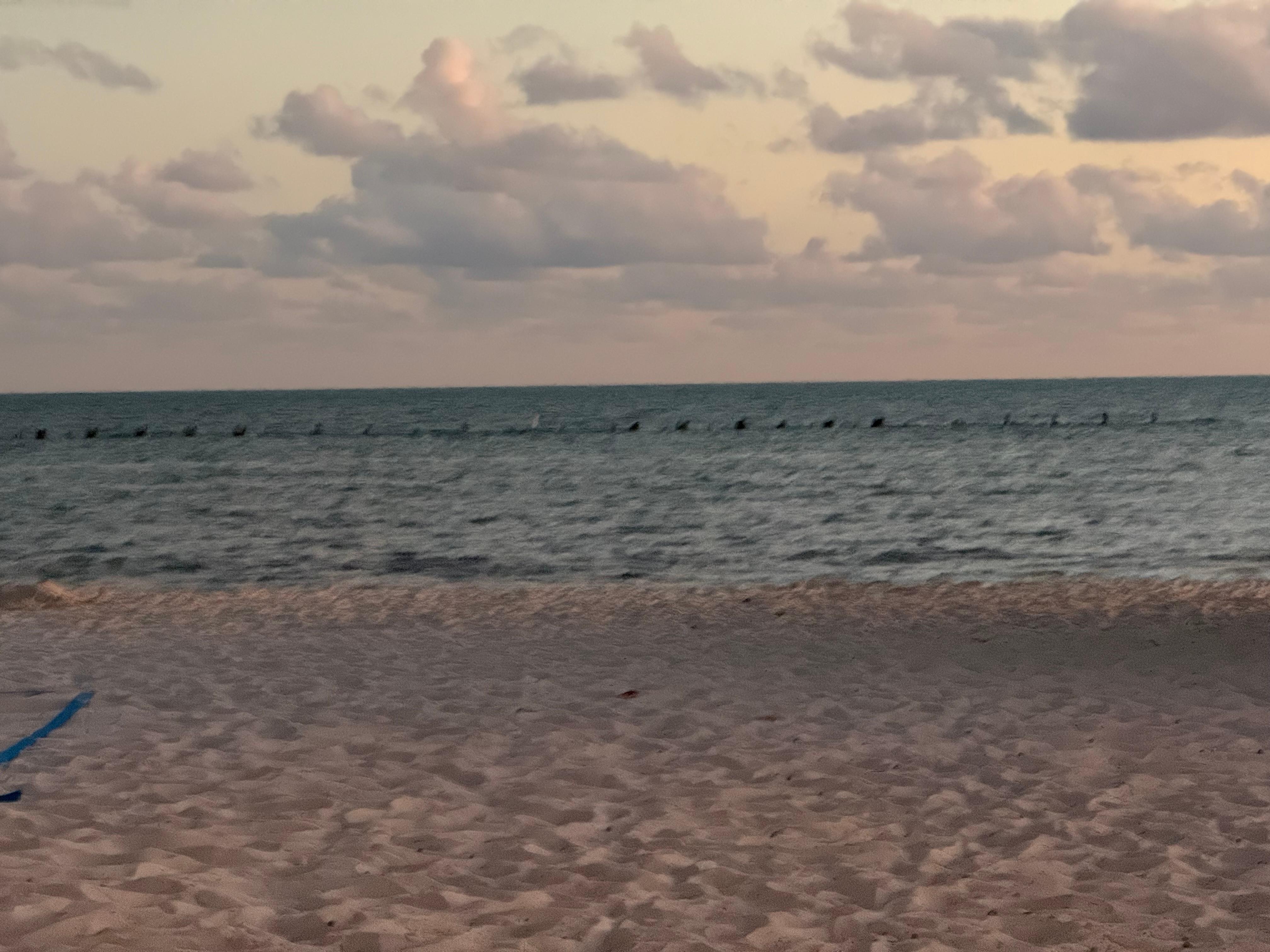 Seven minute walk to Smathers Beach.