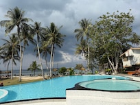 Nice pool and beautiful beach just in front of the hotel