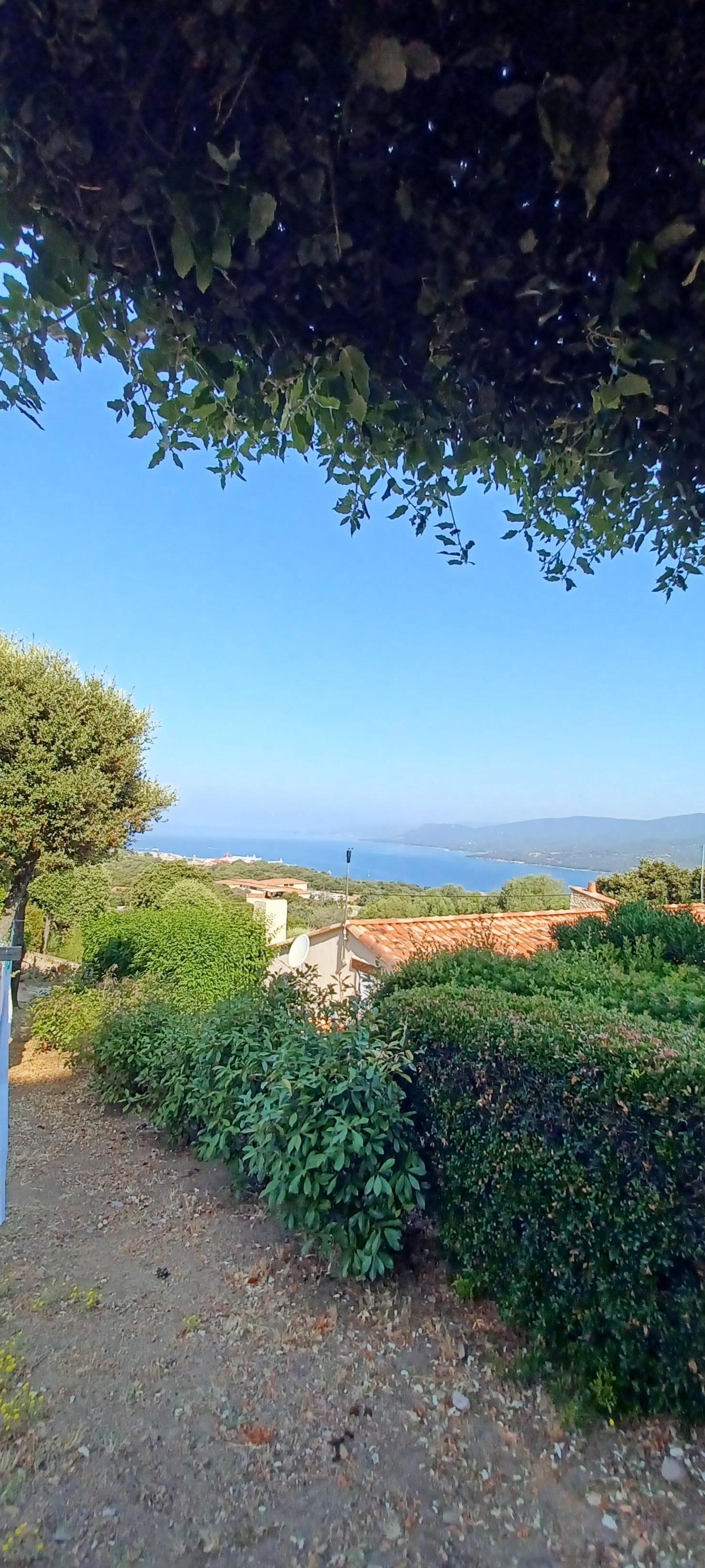 Vue depuis le site. 
