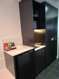 Kitchenette.