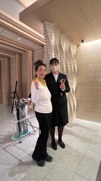 其中大力協助的黃小姐.