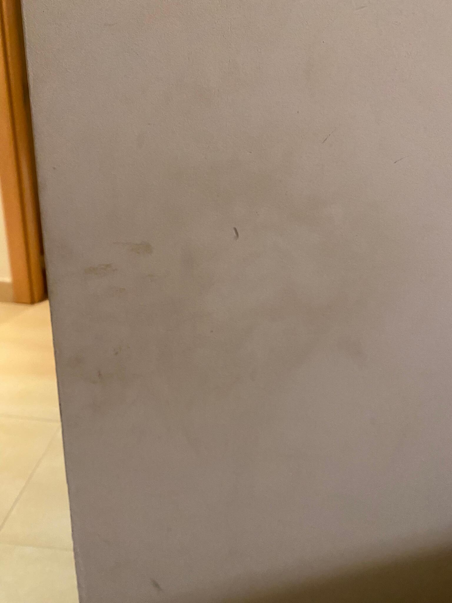 Example of dirty and sticky wall