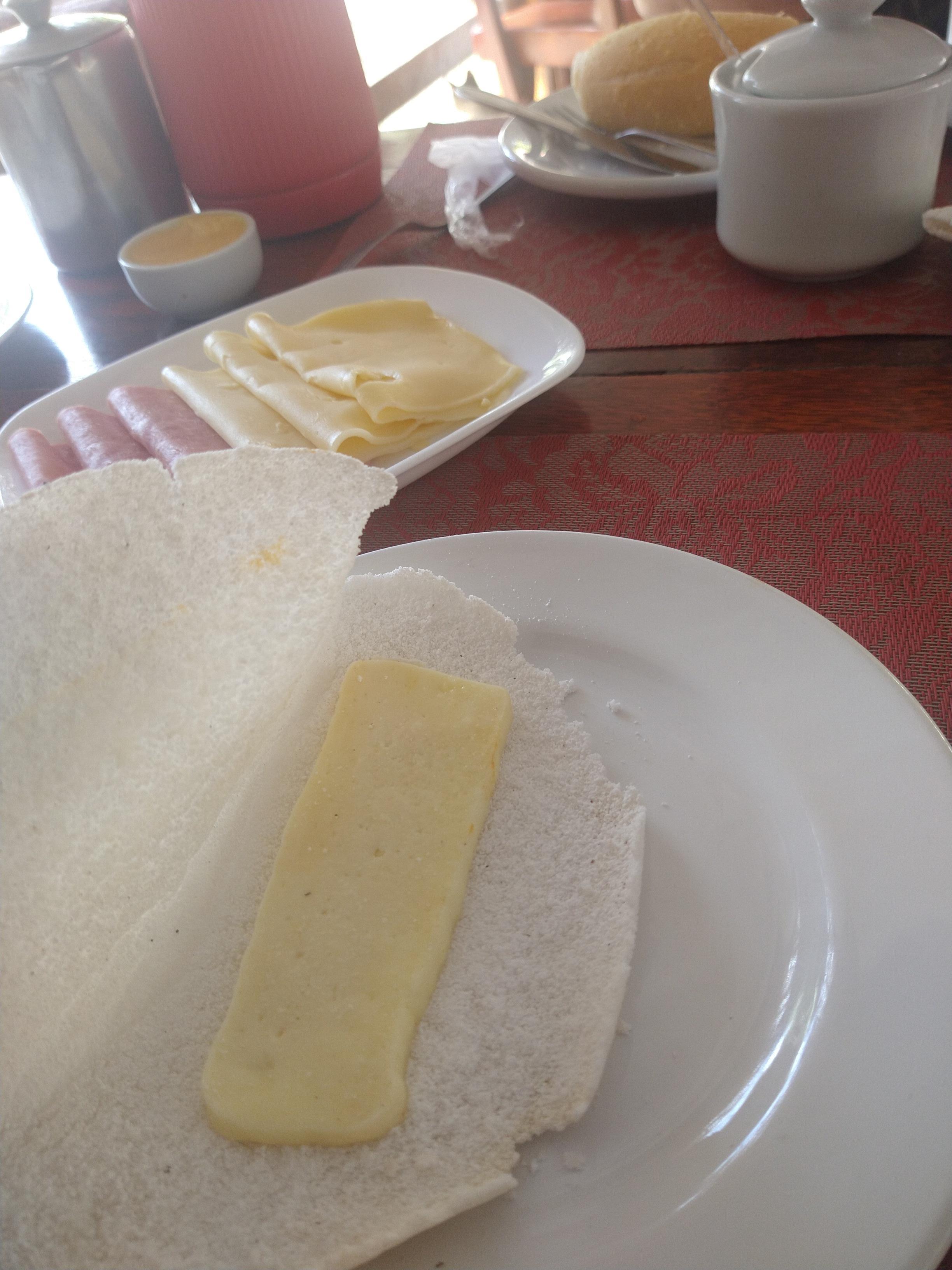 Tapioca com pouco queijo coalho e frio