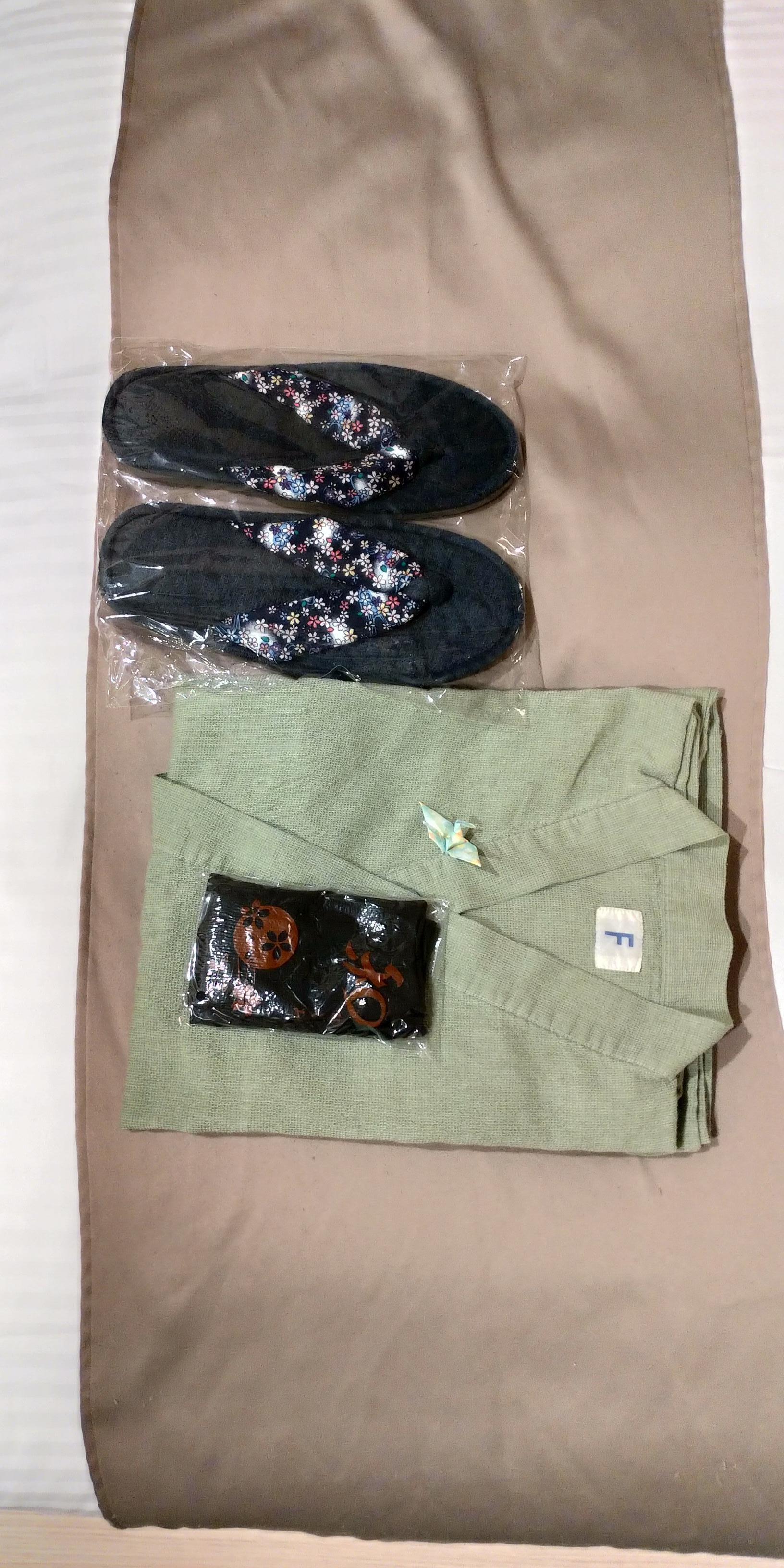 Hotel indoor wear and slippers