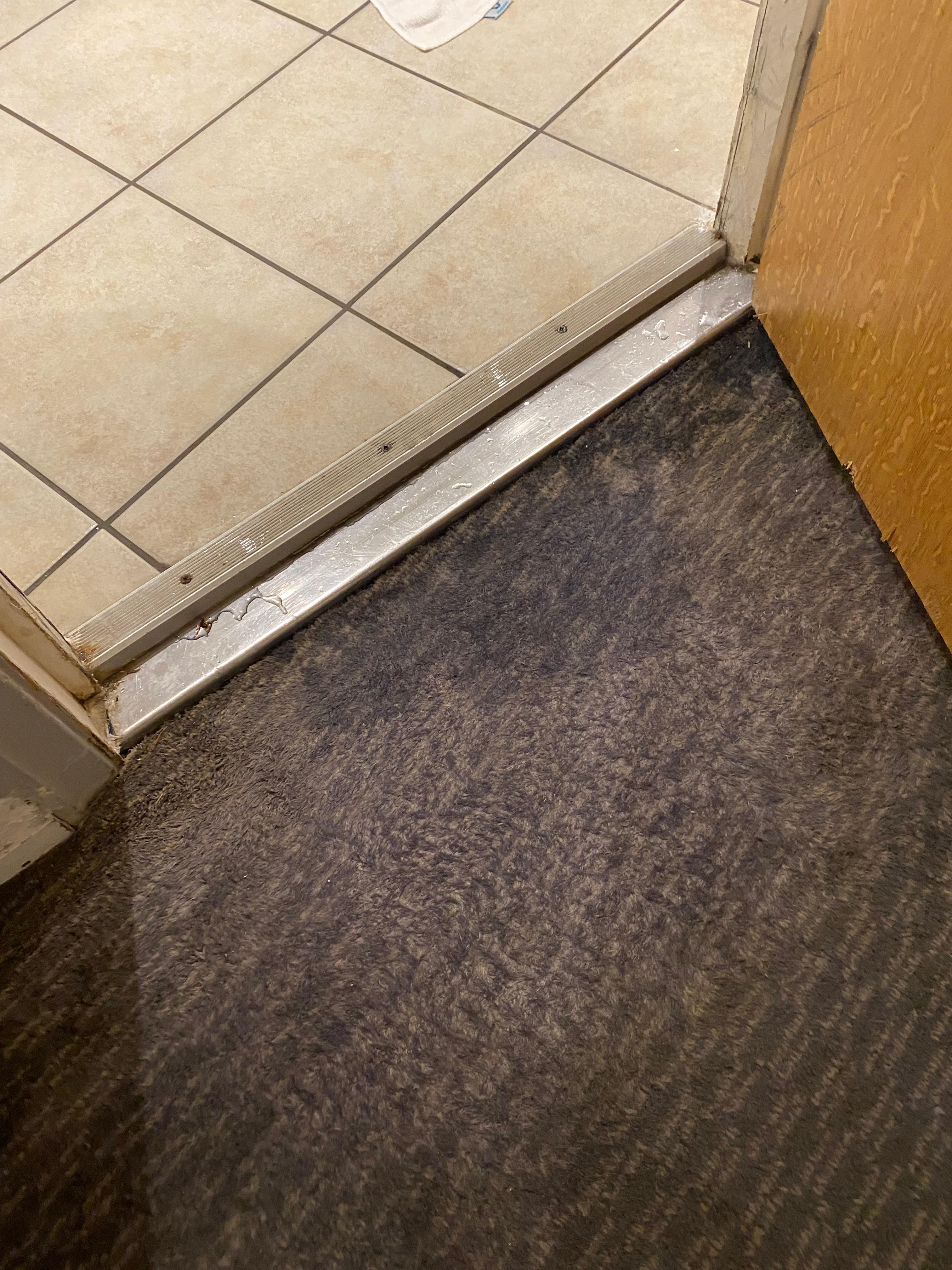 Water flooding to bedroom carpet