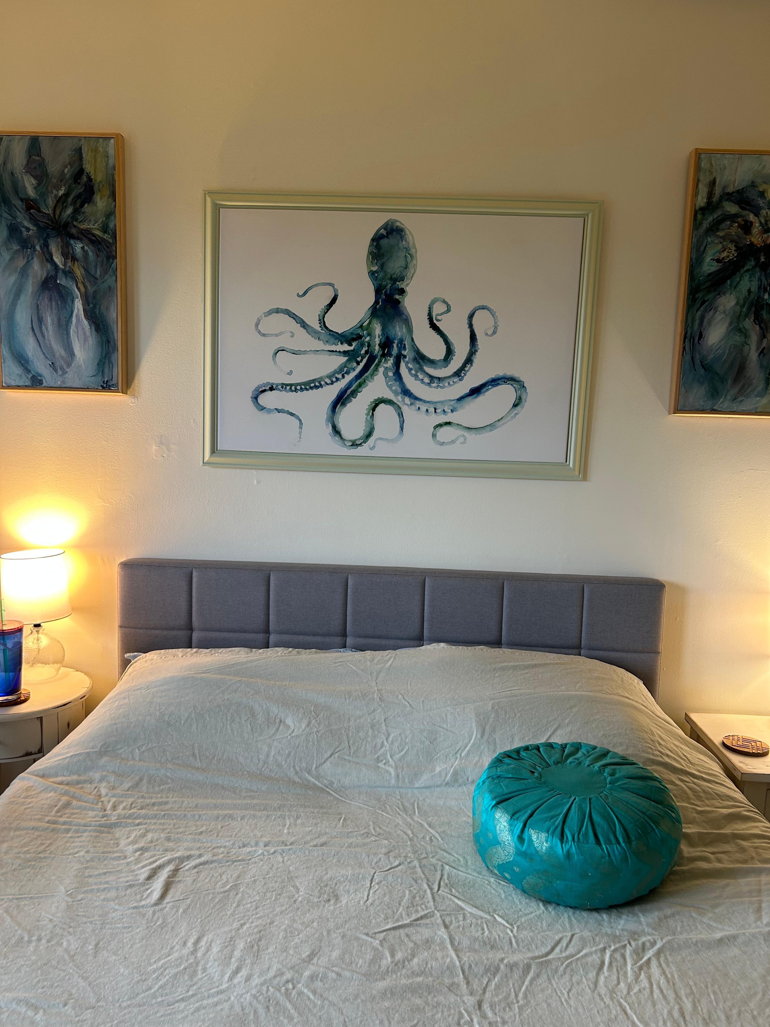 The decor is so well done.