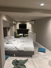 Tiny room with widow facing wall