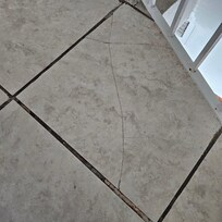 Many tile cracks