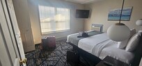 Bedroom room 105