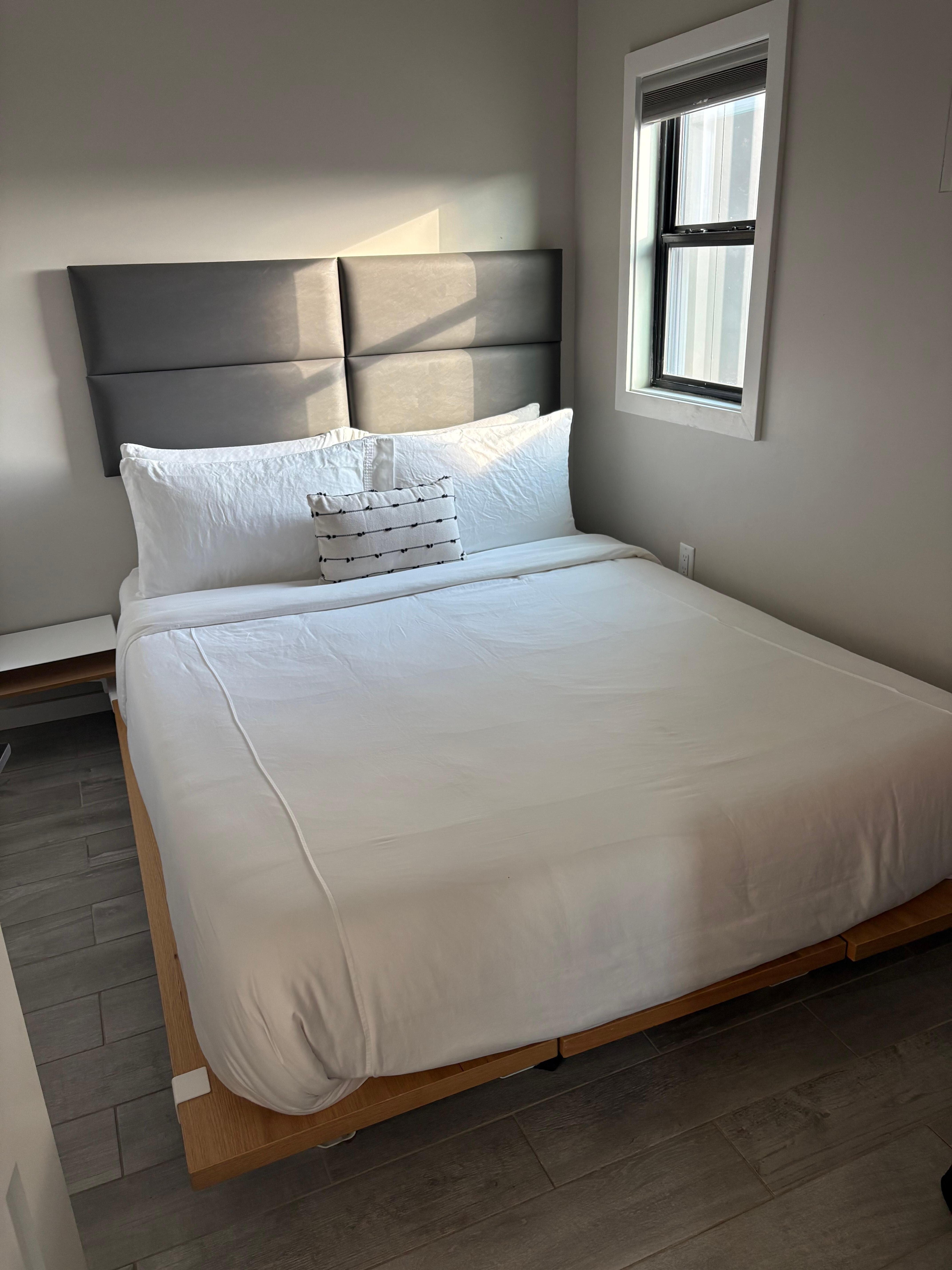 This is the other room. The rooms are the same size and on opposite ends of the container.