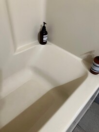 dirty tub