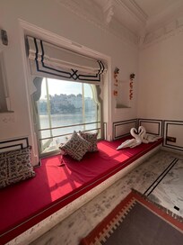 Window bench in room