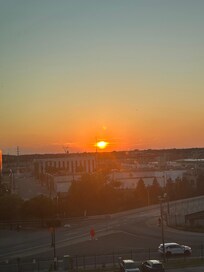 The sunset is very beautiful from the fifth floor