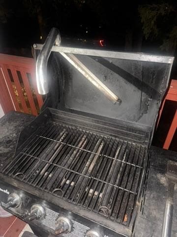 BBQ falling apart 
