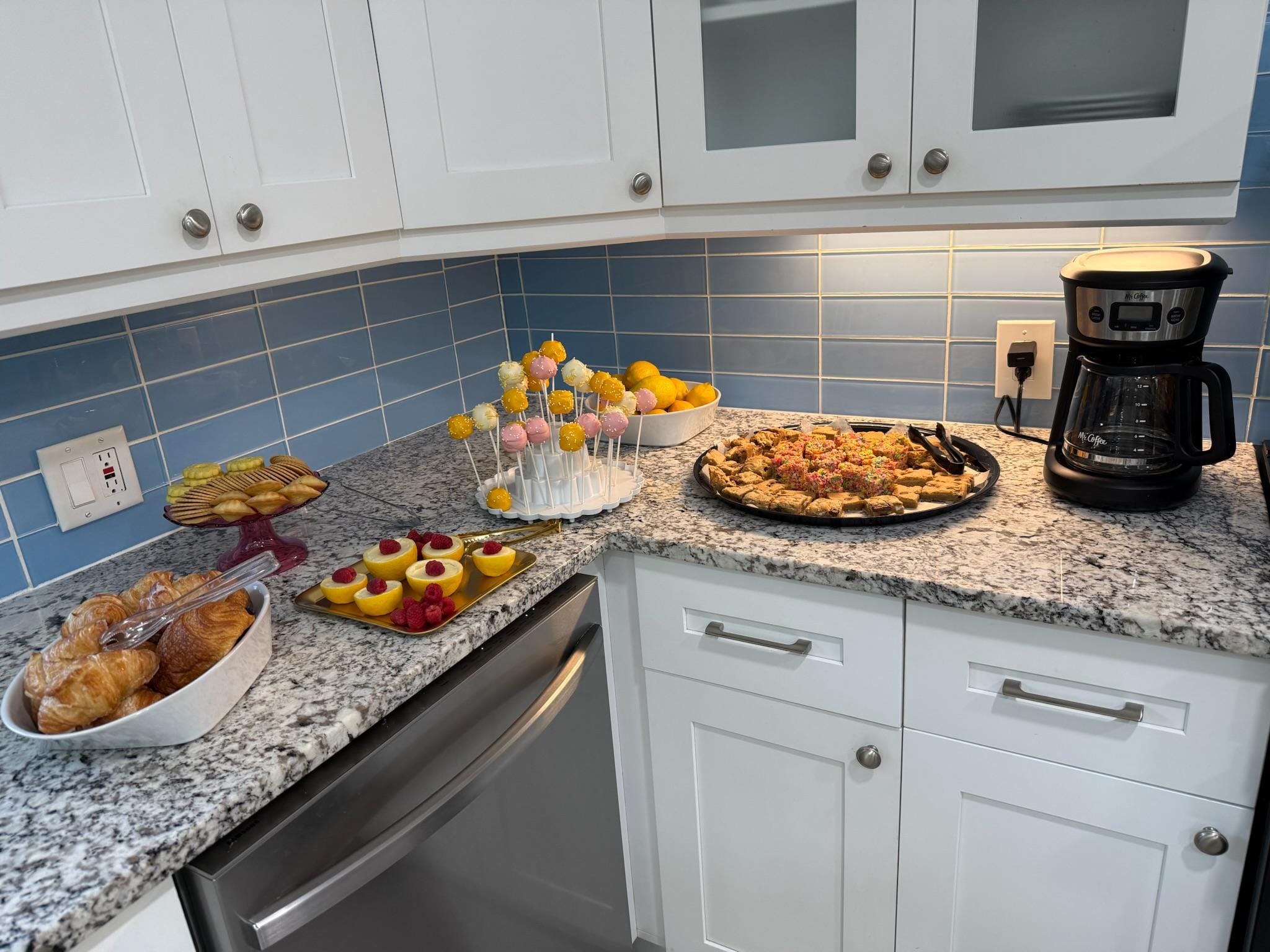 More kitchen