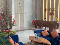 Beautiful relaxing lobby.