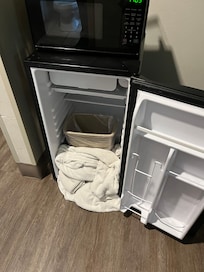 I was too tired to take pictures of the very outdated and not so clean room.