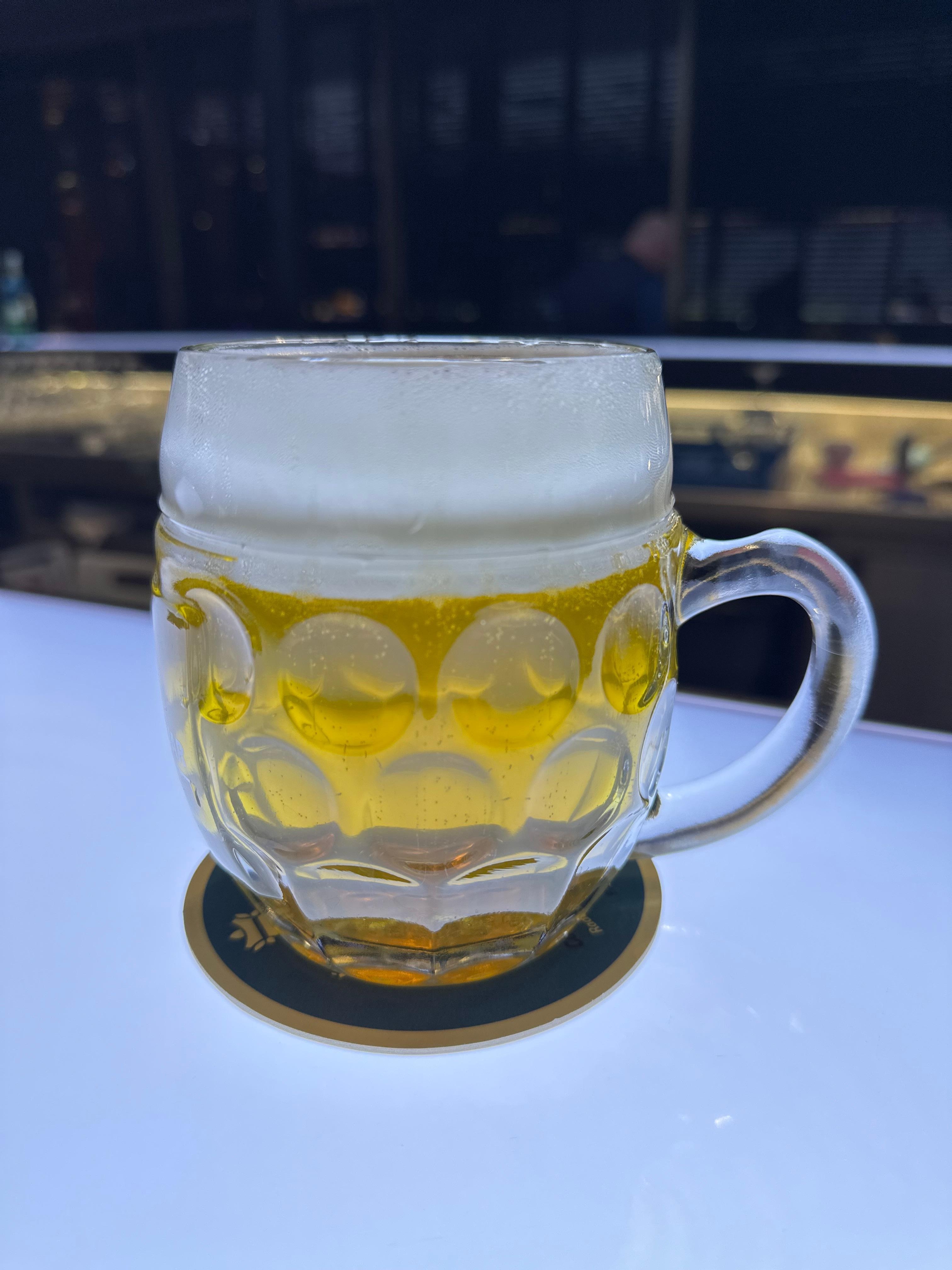 Local Czech unfiltered draft, 5.0% ABV, tasty!