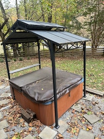 No privacy for hot tub