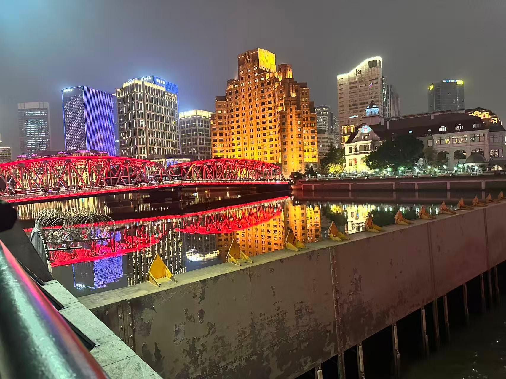 外灘からホテル