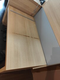 Kofferablage beschädigt