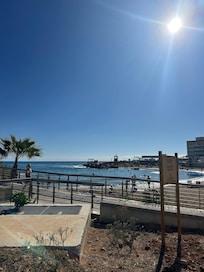 dieser Strand war ca 5 Min. entfernt