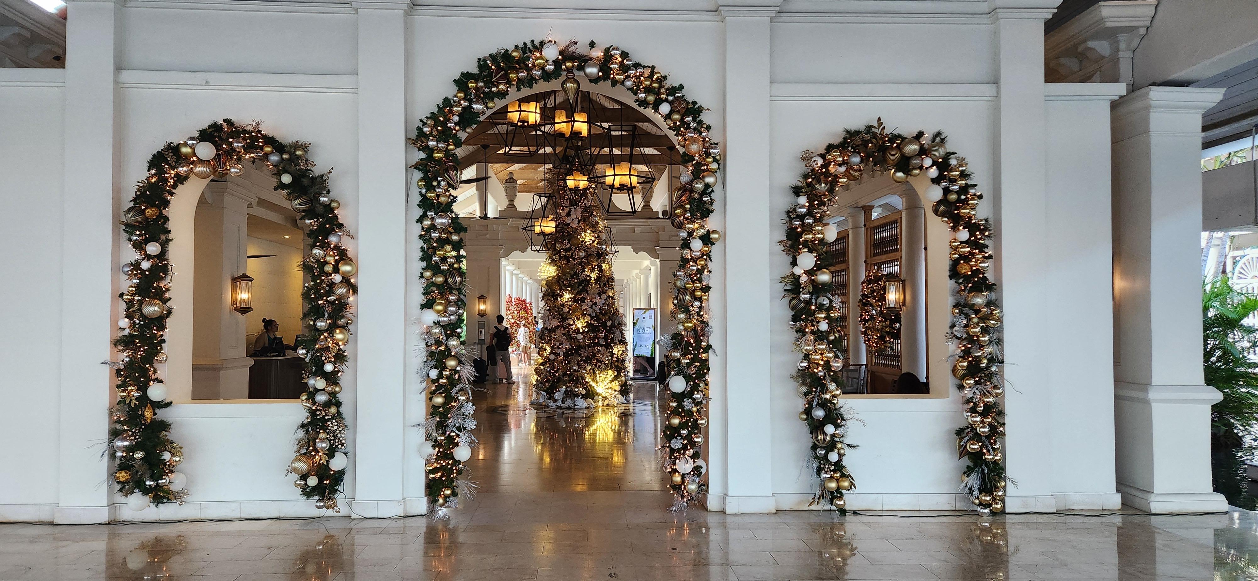 Lobby entrance 