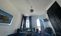 部屋にあるソファセット