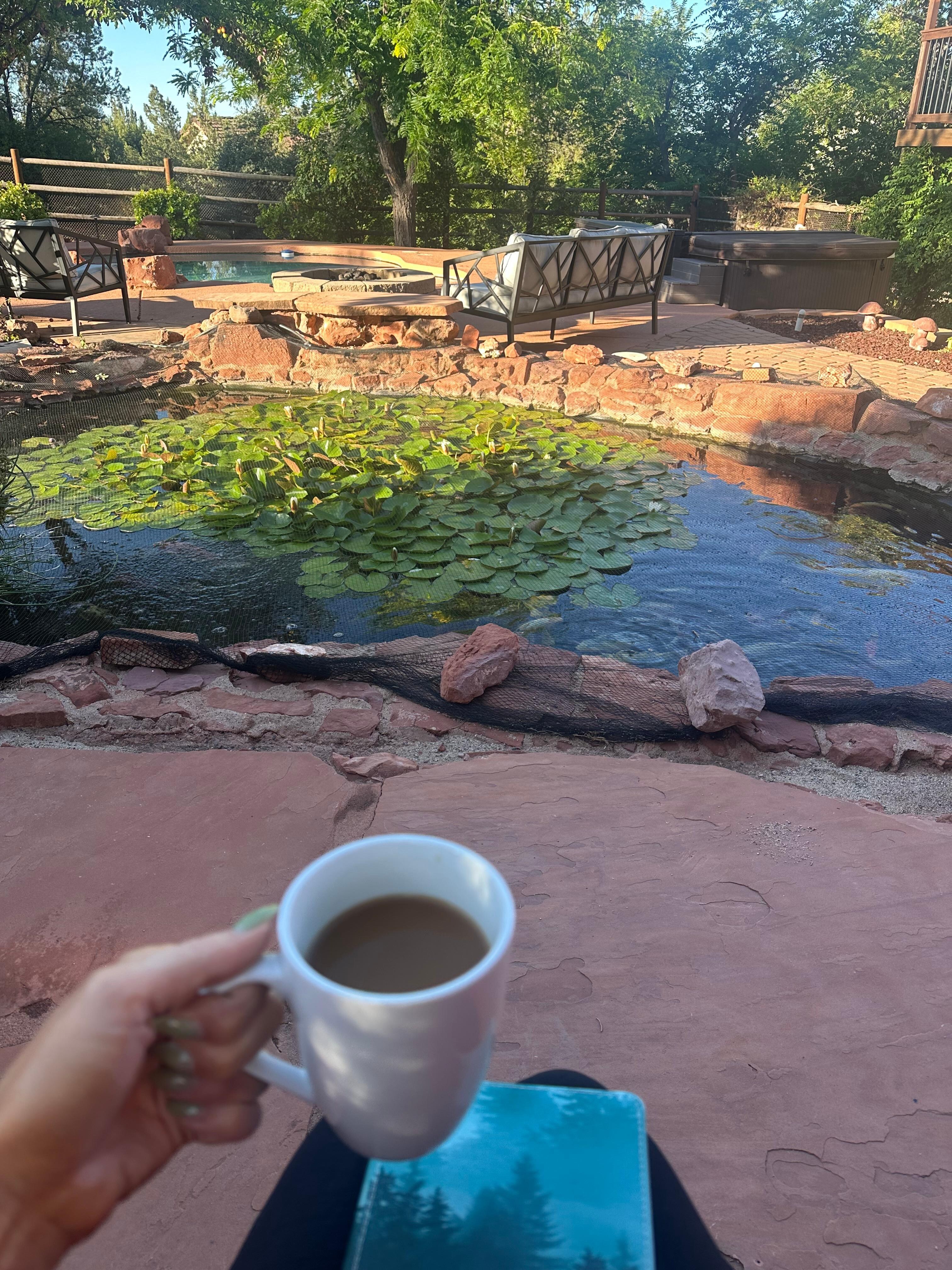 Very relaxing and chill spot to enjoy coffee and book before it gets hot