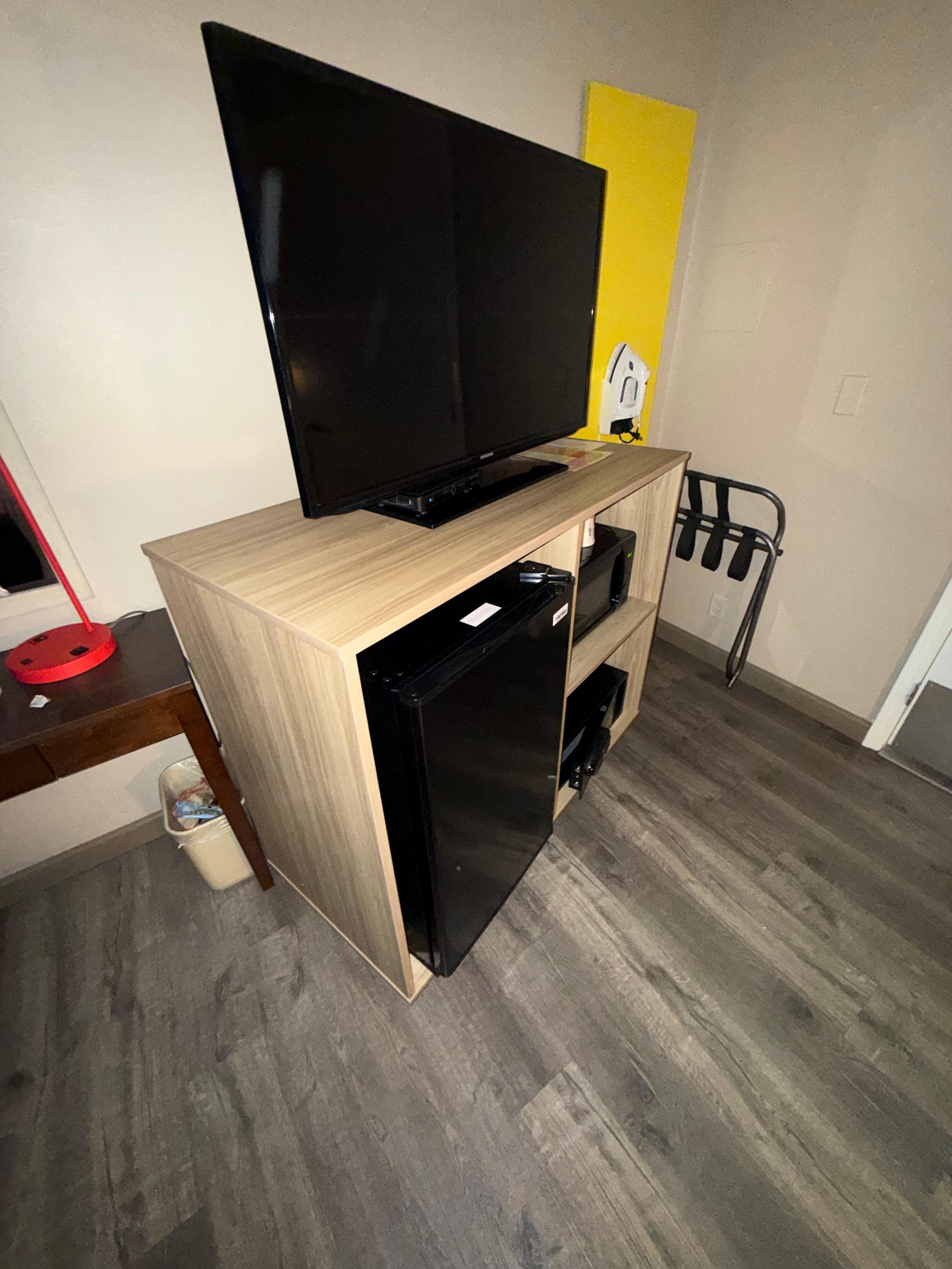 I moved the counter to unplugged the refrigerator