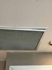 A lot of things are broken in the hotel and needs maintenance.