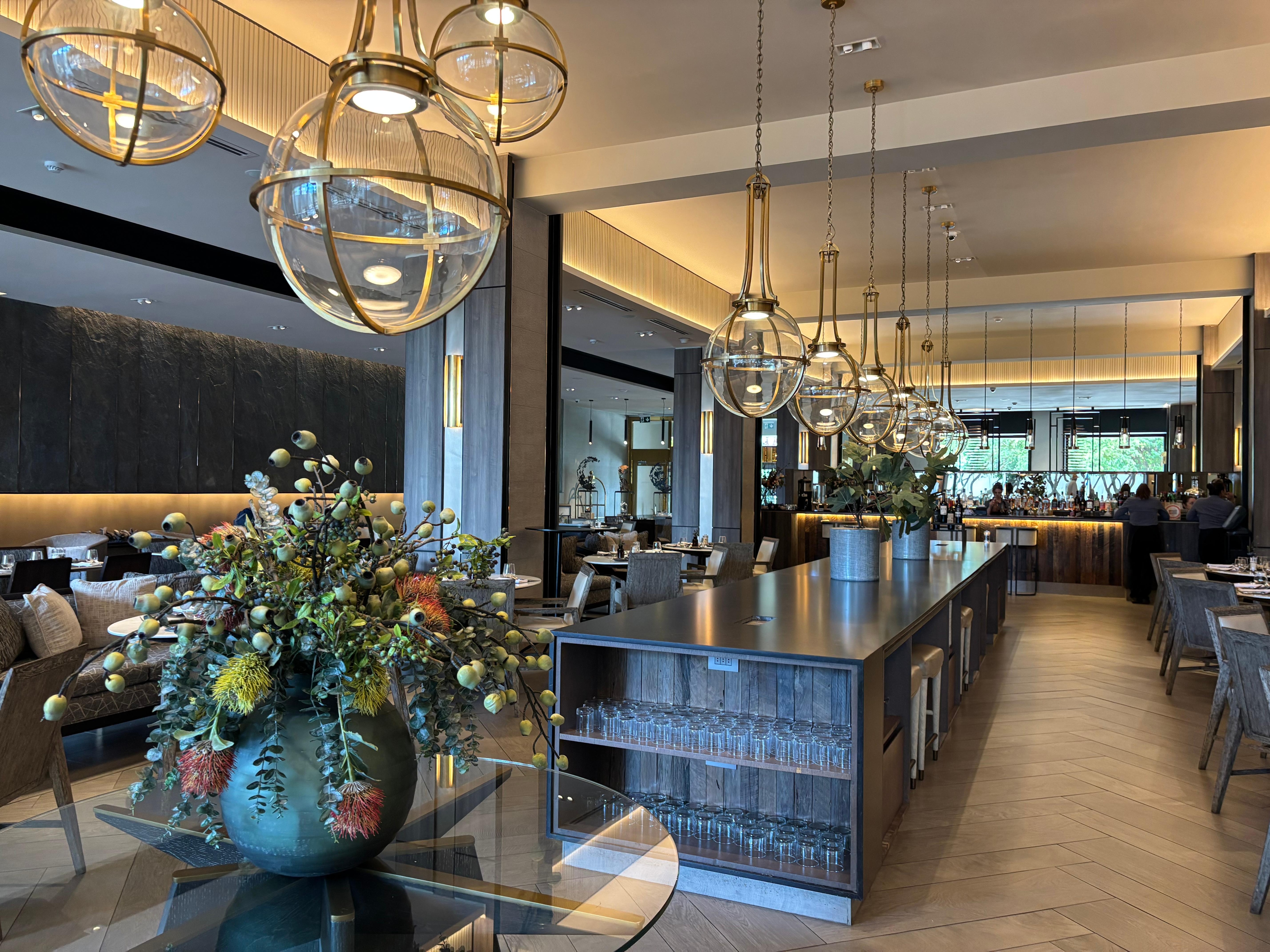 Dining room and breakfast bar