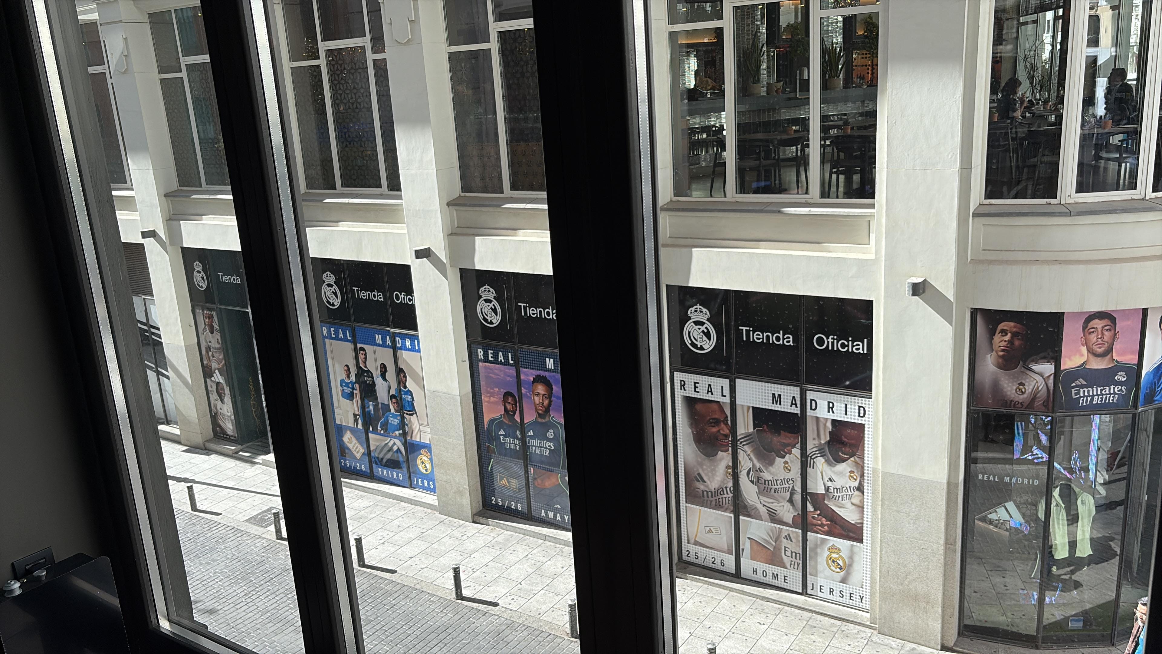 Vista ventana del balcón habitación 714