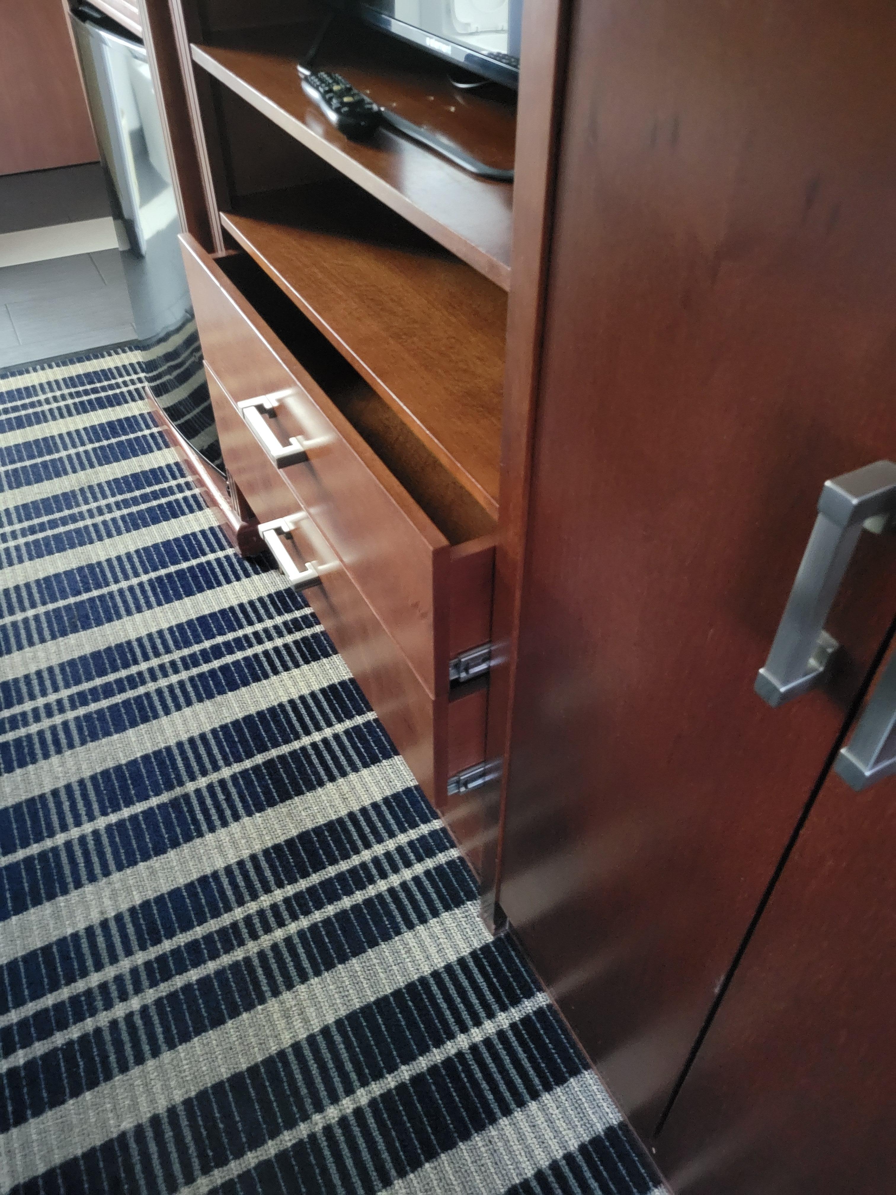 Draws would not stay closed