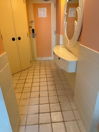 Outdated floors and decor
