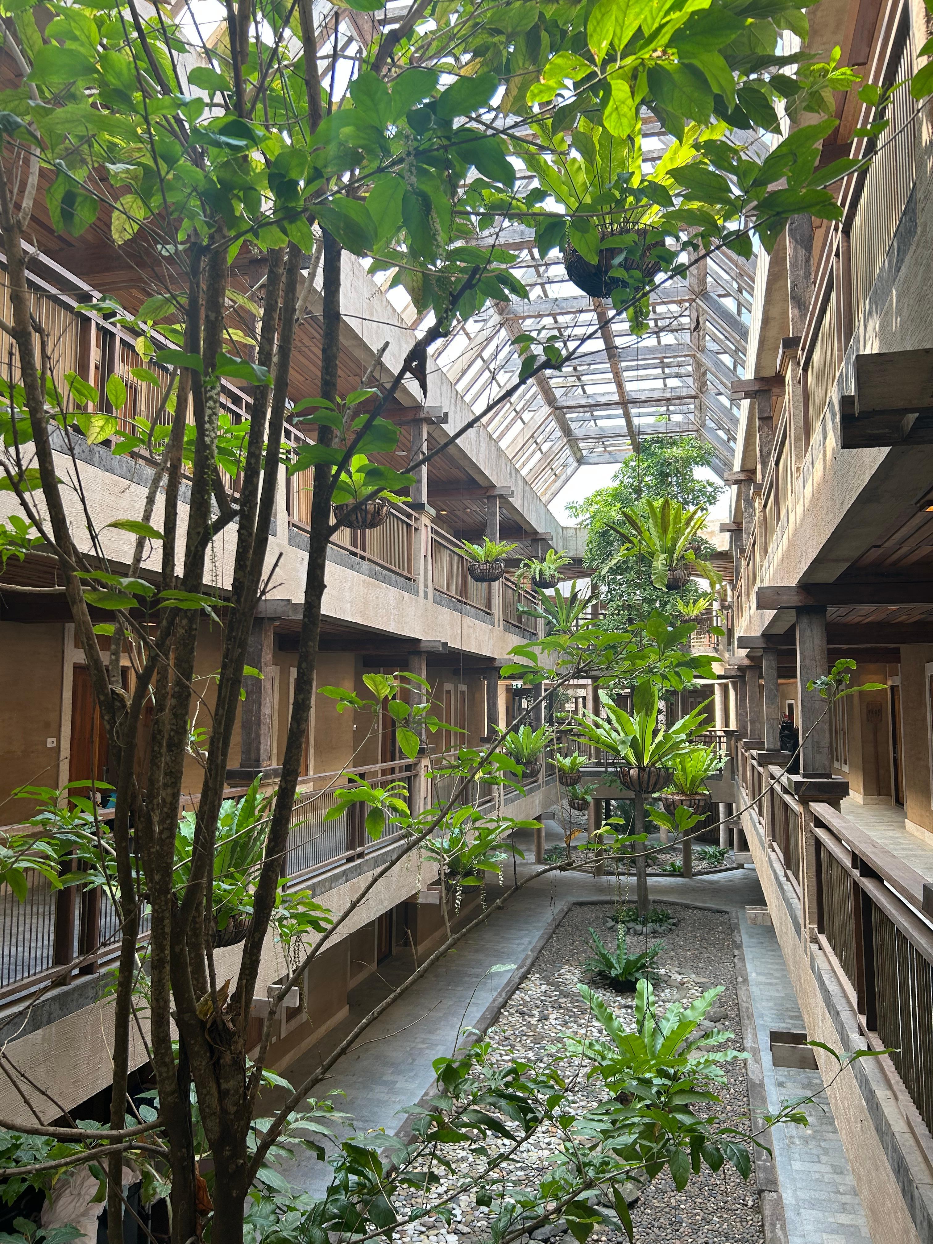 Each accommodation building has an atrium. 