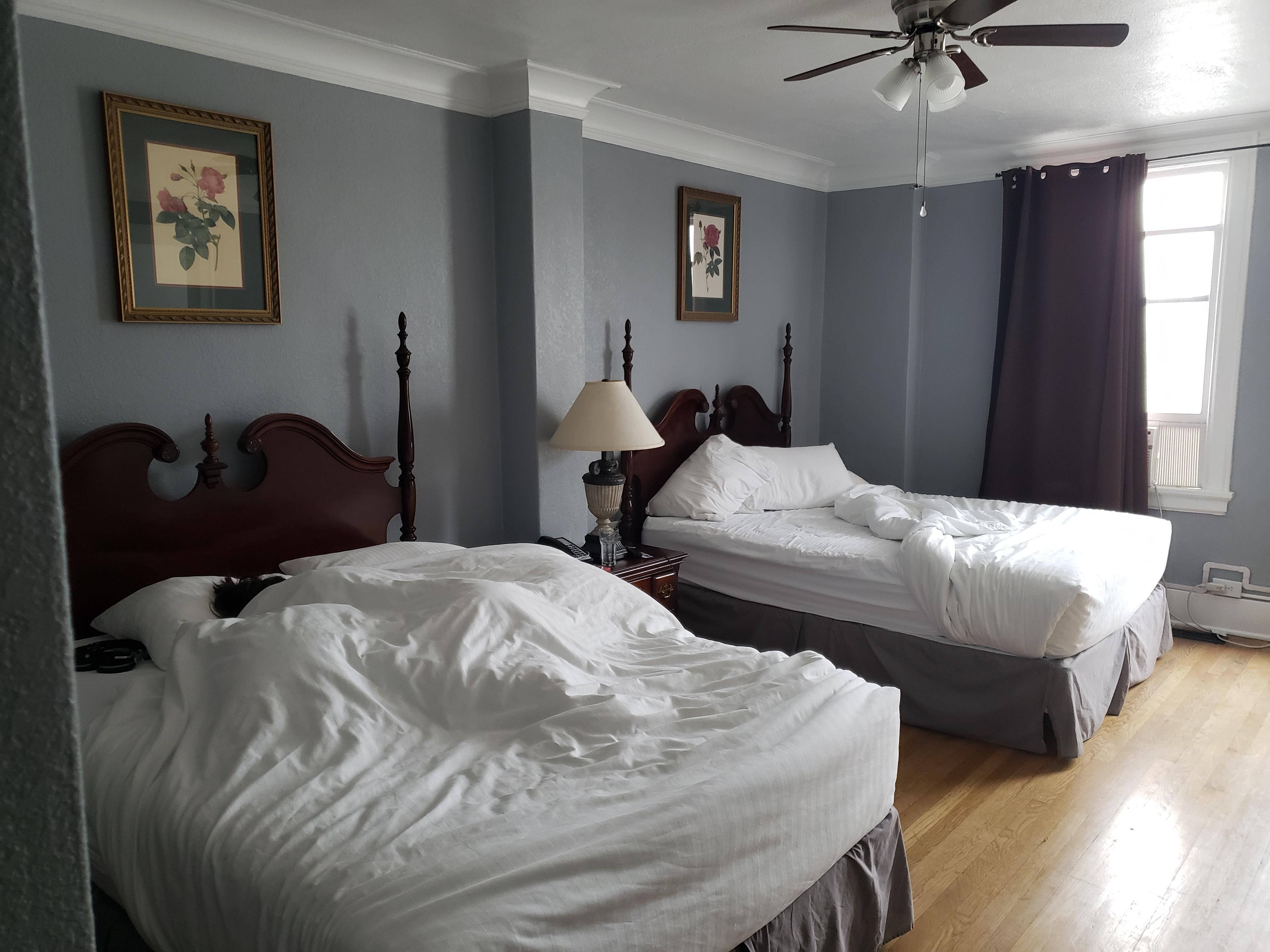 Double room beds