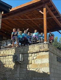 Koşu öncesi terasta son hazırlıklar